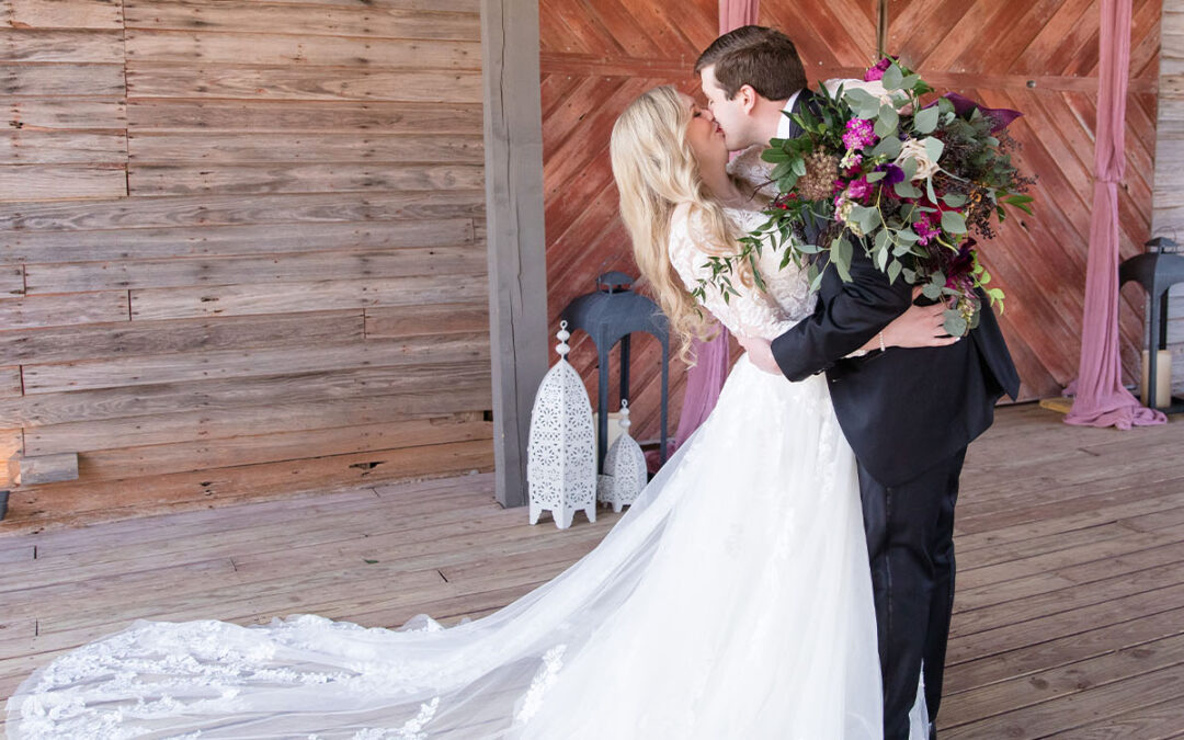 Barn At The Woods Wedding | OKC | Hannah & Bryce